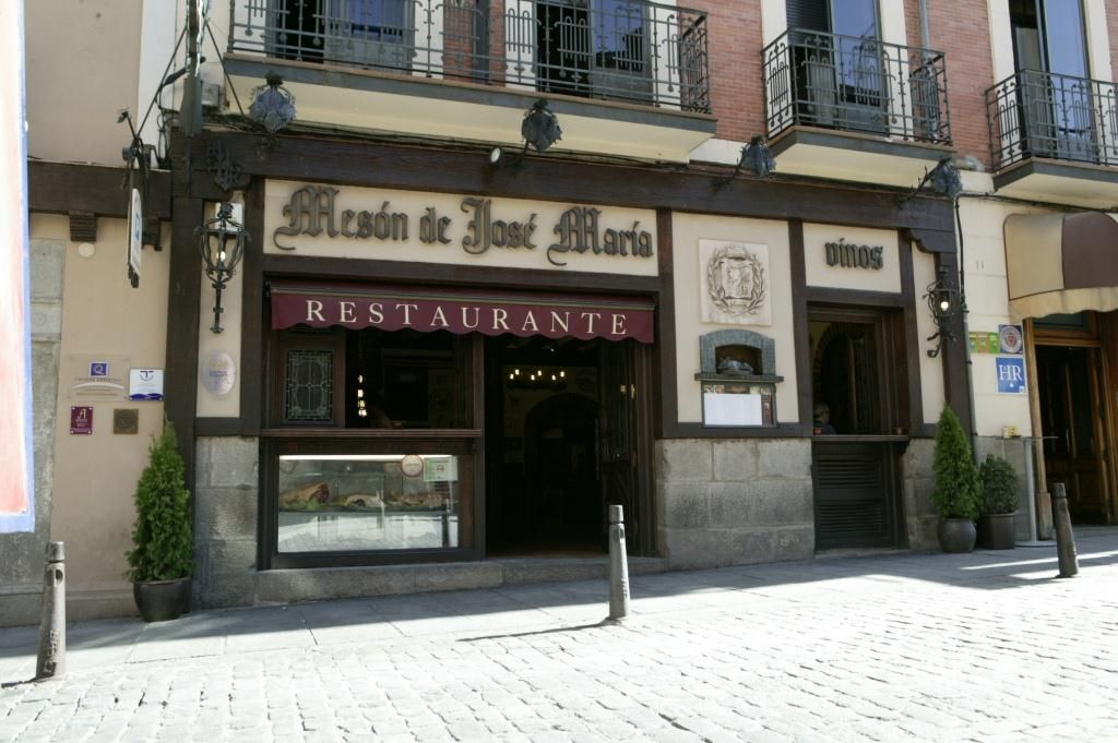 fachada restaurante josé maría