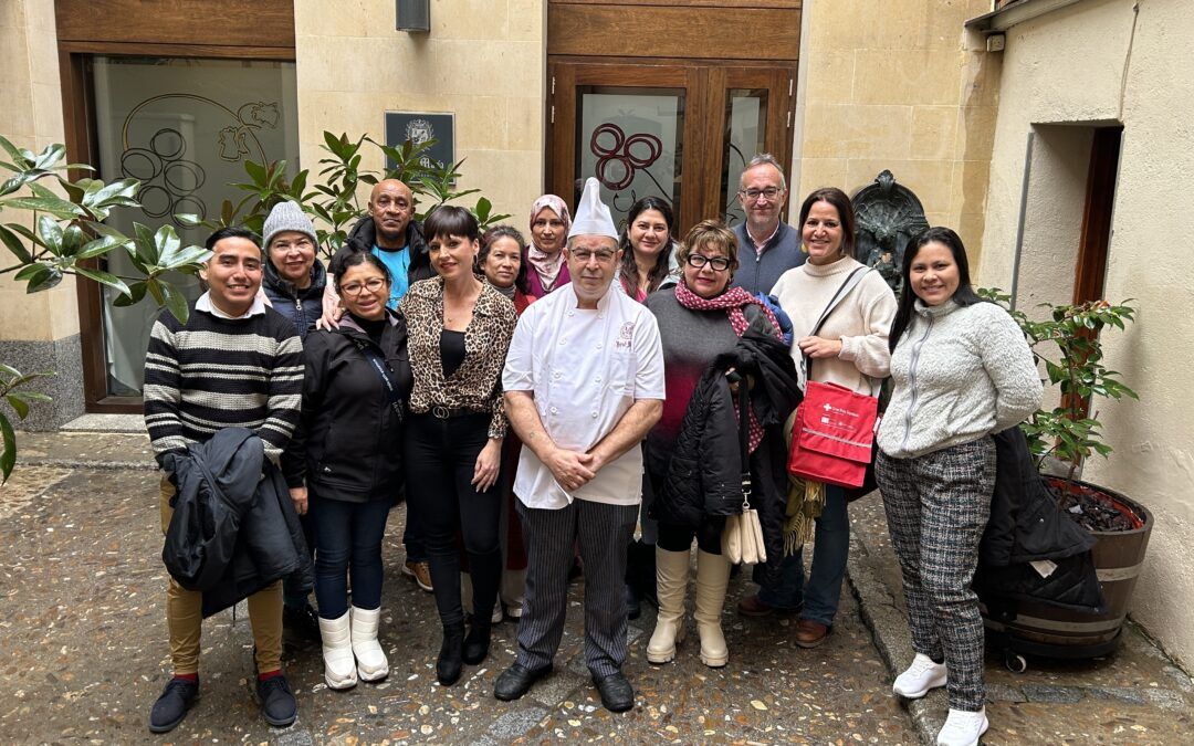 Visita de alumnos del curso de cocina de Cruz Roja Española en Segovia