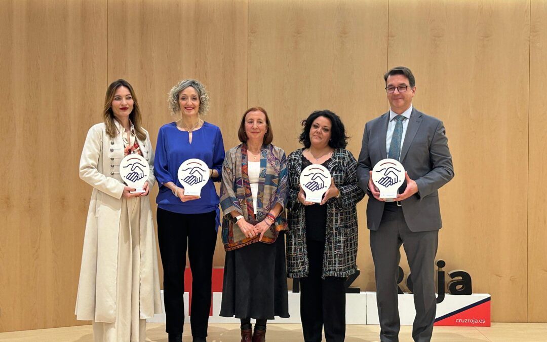 El Restaurante José María recibe el «Premio al Compromiso» de Cruz Roja Segovia